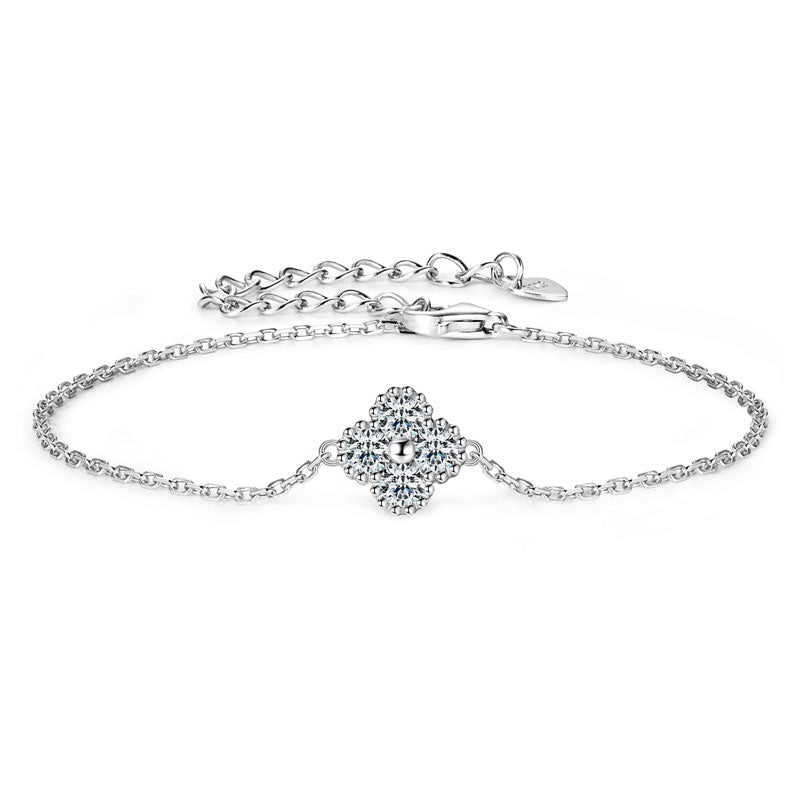 925 Silver Bracelet with GRA Certified Moissanite – Adjustable Chain with Lucky Clover Design