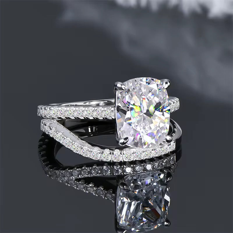 925 Silver Women’s Infinity Ring with 3 ct Cushion-Cut Zircon
